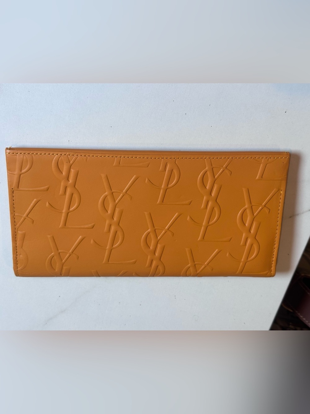 Yves Saint Laurent Leather Wallet - Picture 2 of 8